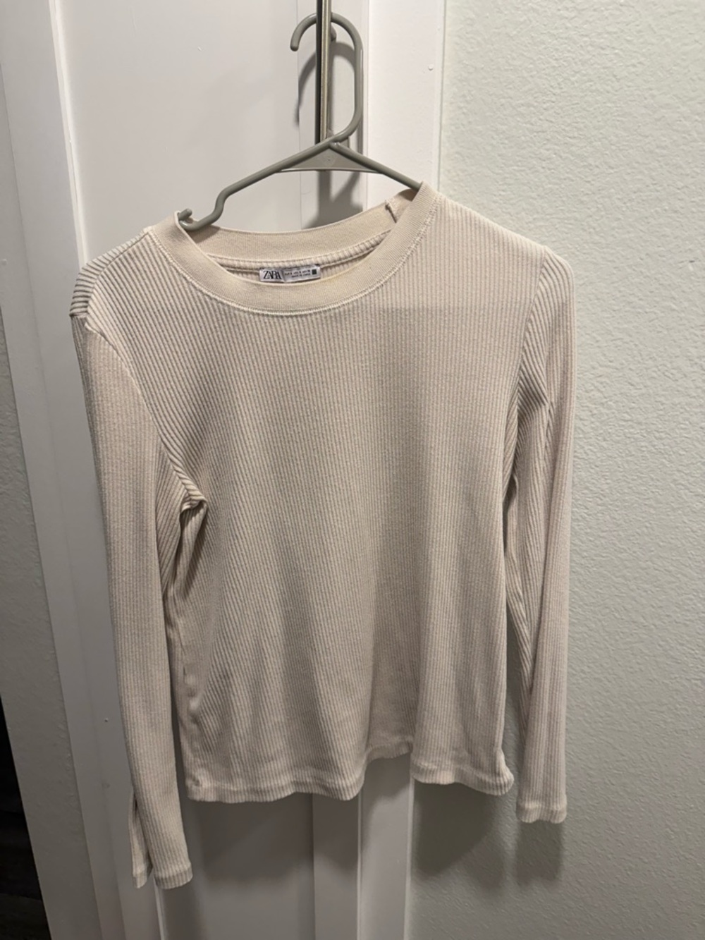 Zara Cream Ribbed Long-Sleeve Top